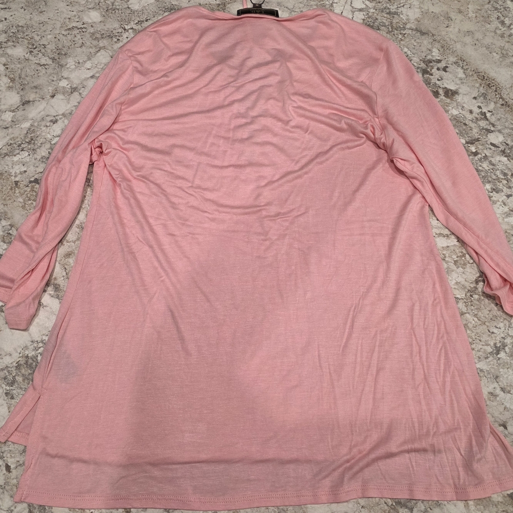 Pink Women's Top - Picture 3 of 4